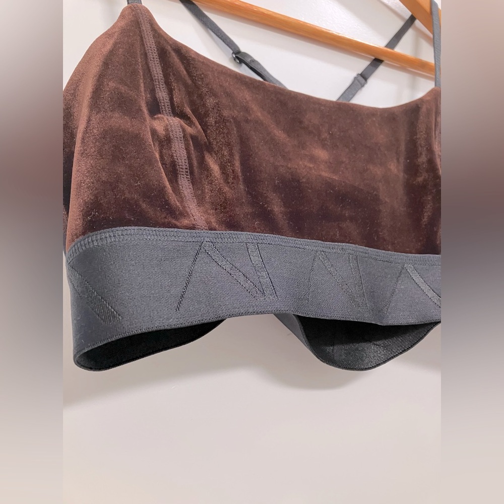 Alala x Revolve NWT Velvet Bra Mocha Brown Adjustable Straps Sporty Small - Picture 7 of 10
